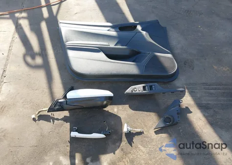 2020 Honda Civic Sport z USA, uszkodzony, nr VIN 2HGFC2F83LH504649